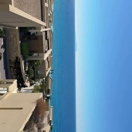Azal Coast , Palase *