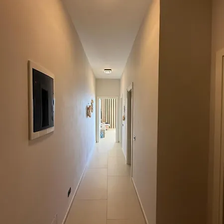 Azal Coast , Palase Apartment