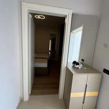 Azal Coast , Palase Apartment